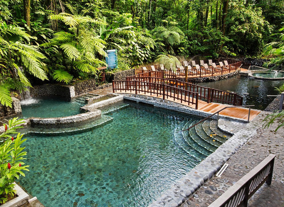 Paradise Hot Springs · fotografía del catálogo